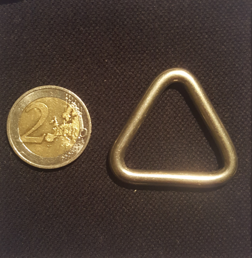 Triangle welded ring